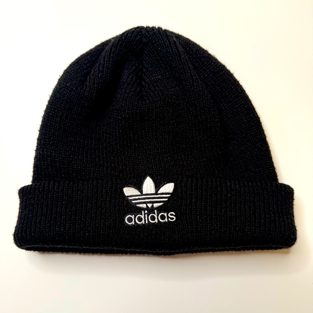 adidas Trefoil Beanie-Black/White